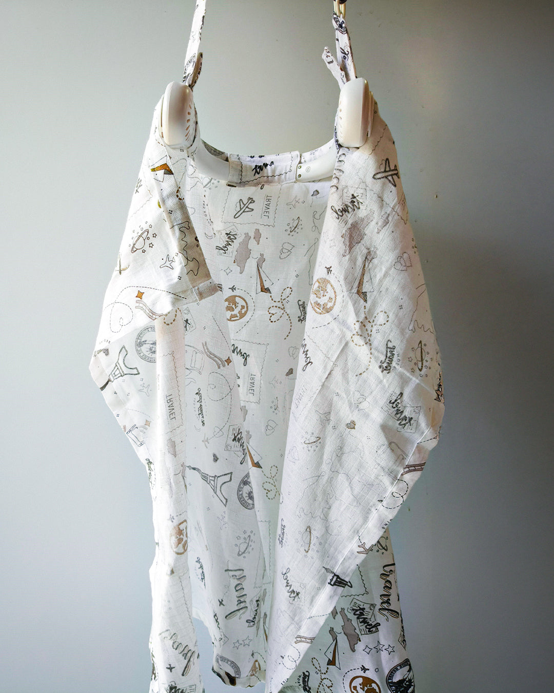 4Mom Nursing Cover – Breathable & Comfortable